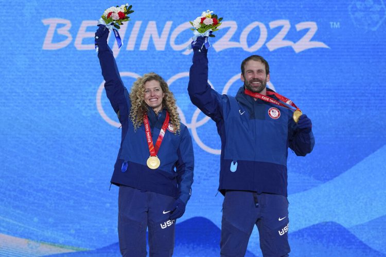 Michigan town holds parade for 40-year-old gold medalist
